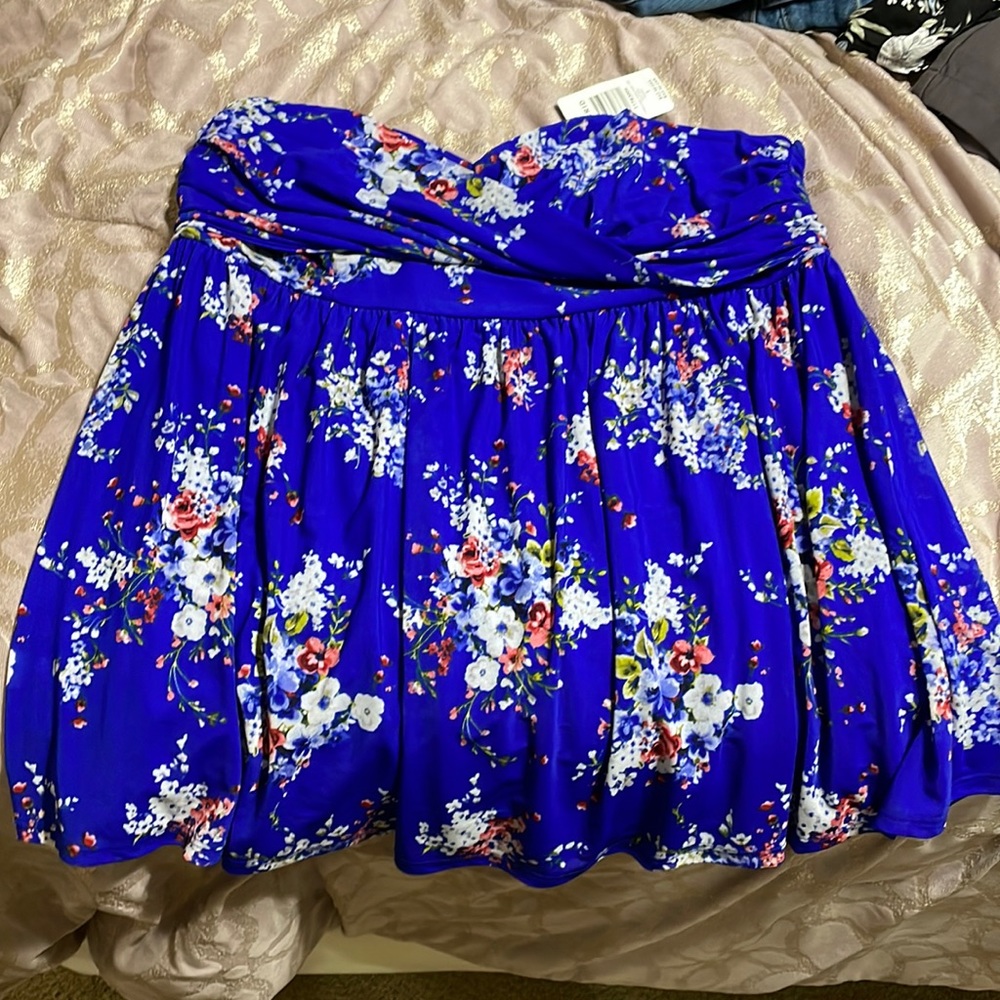 NWT Torrid Tube top blouse